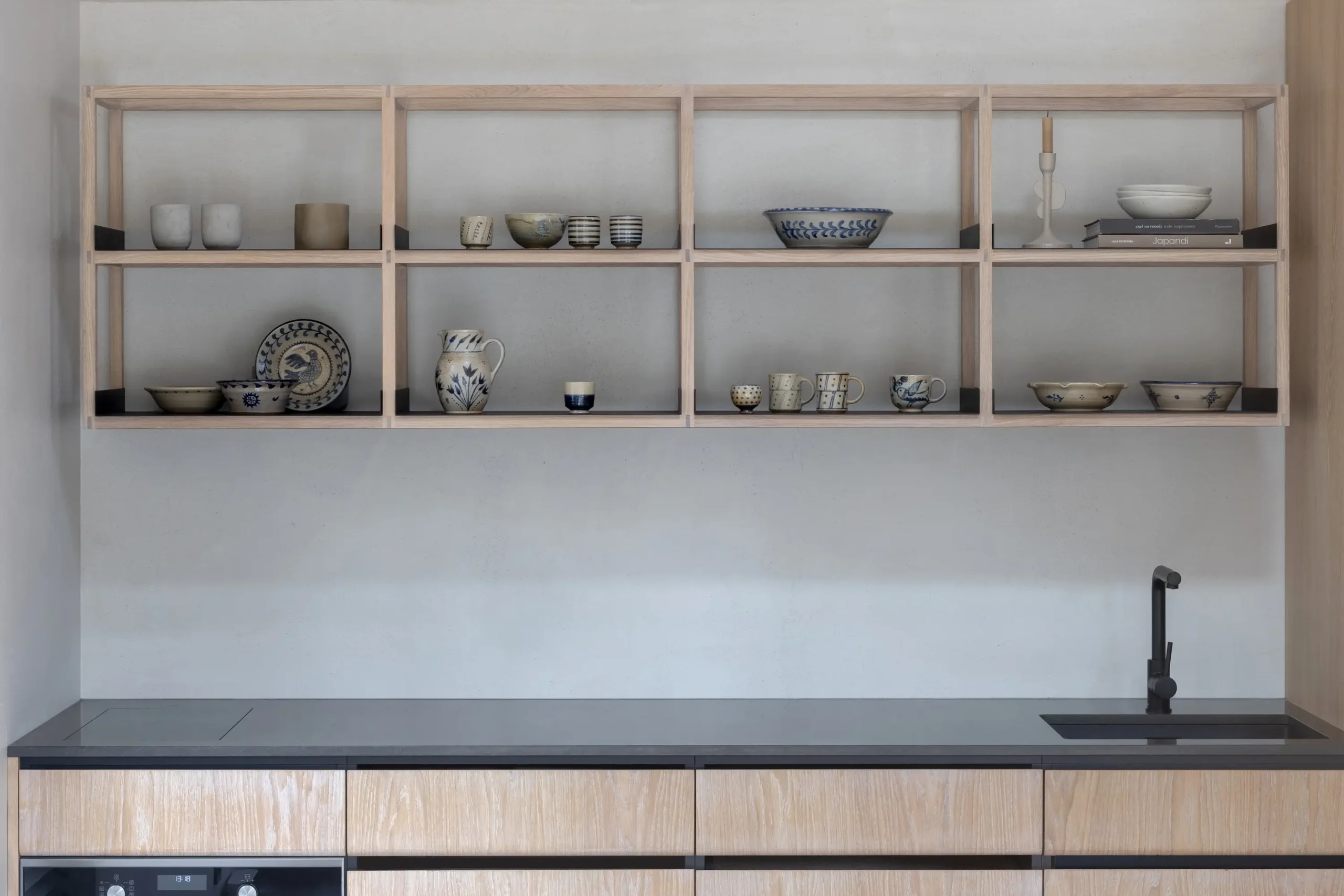 Modern Classic Kitchen in Light Oak Wood 30 25x25 open wall mounted kitchen shelf kongacph scaled