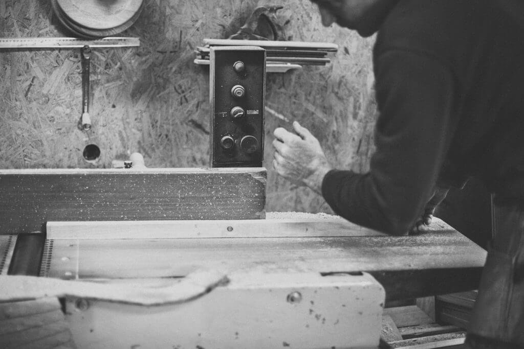 Oak wood kitchen carpentry production of konga kitchen