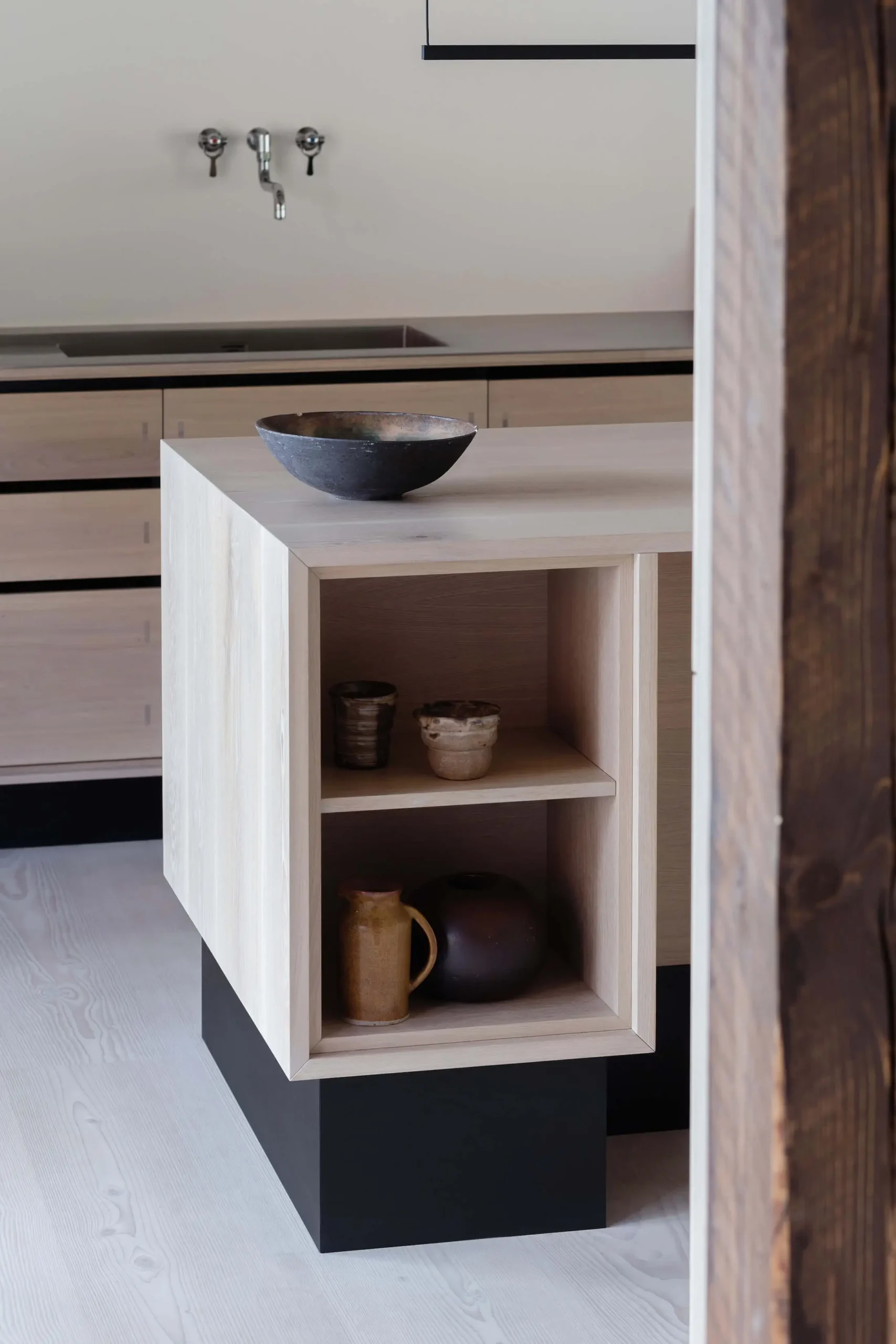 Light Oak Wood Kitchen 21 tenon kitchen island scandinavian kongacph scaled