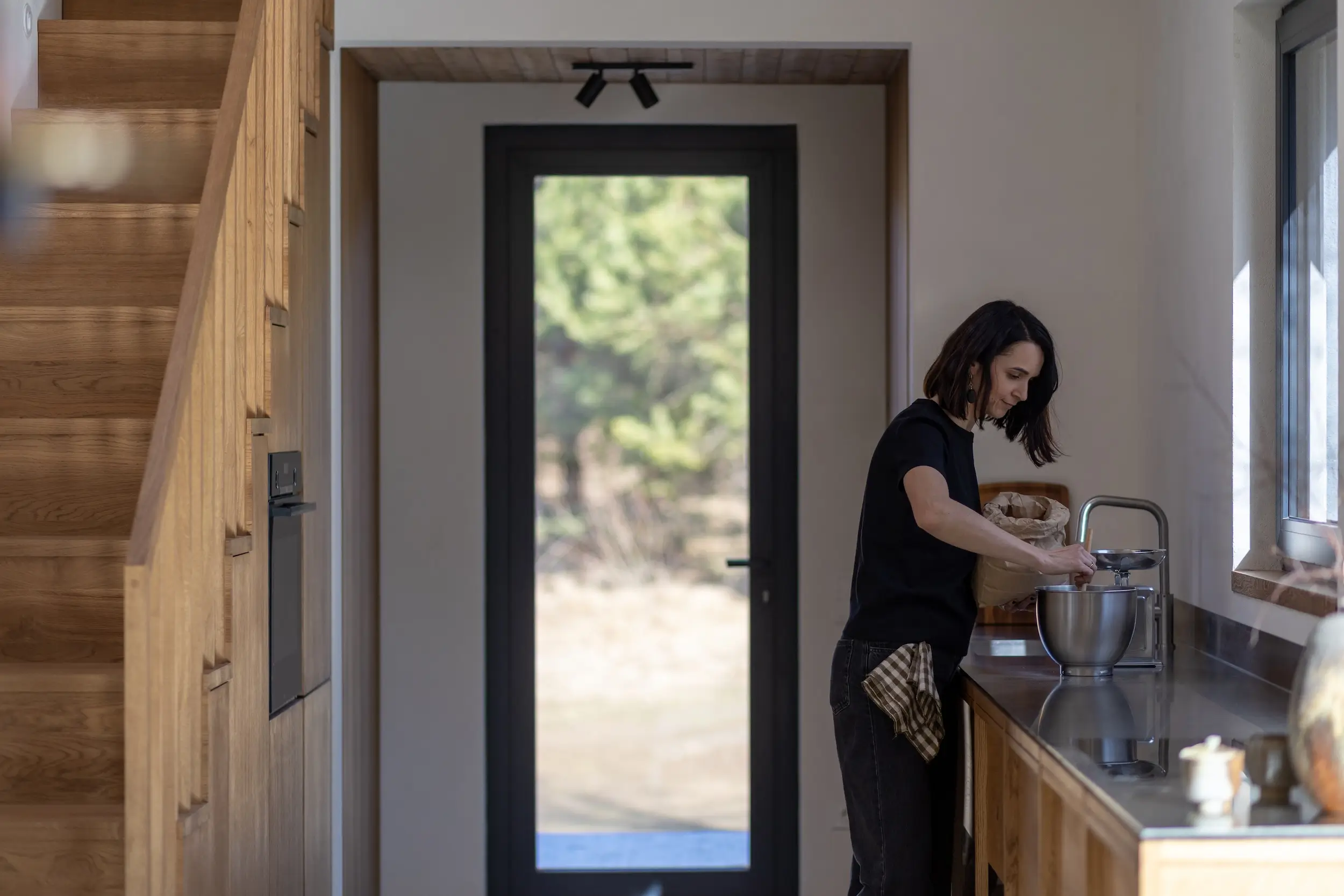 Sustainable Living: From Open Kitchen to Everyday Rituals 17 open kitchen kongacph