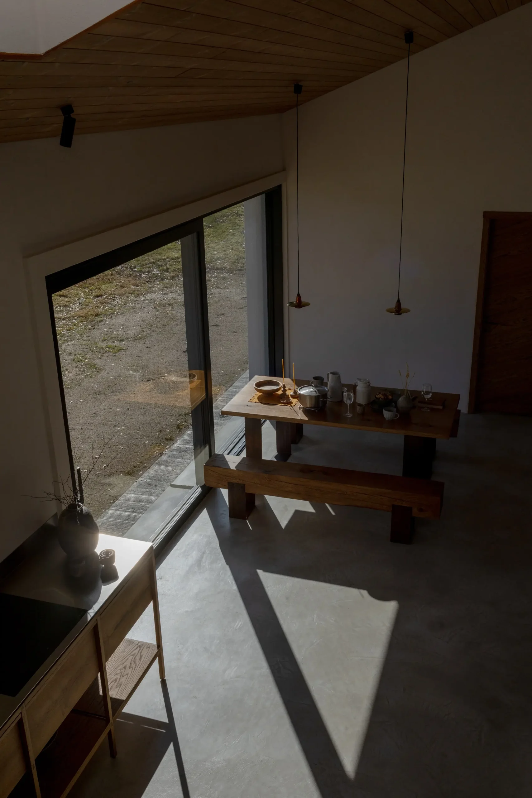 Sustainable Living: From Open Kitchen to Everyday Rituals 20 sustainable interior open kitchen scaled