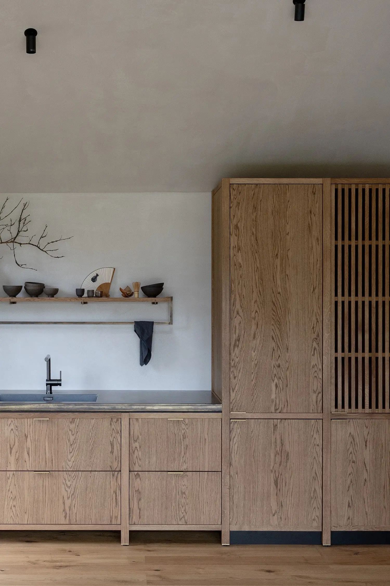 wood selection oil finishing