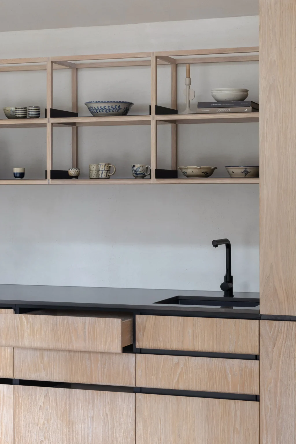 Roots oak kitchen by KongaCPH