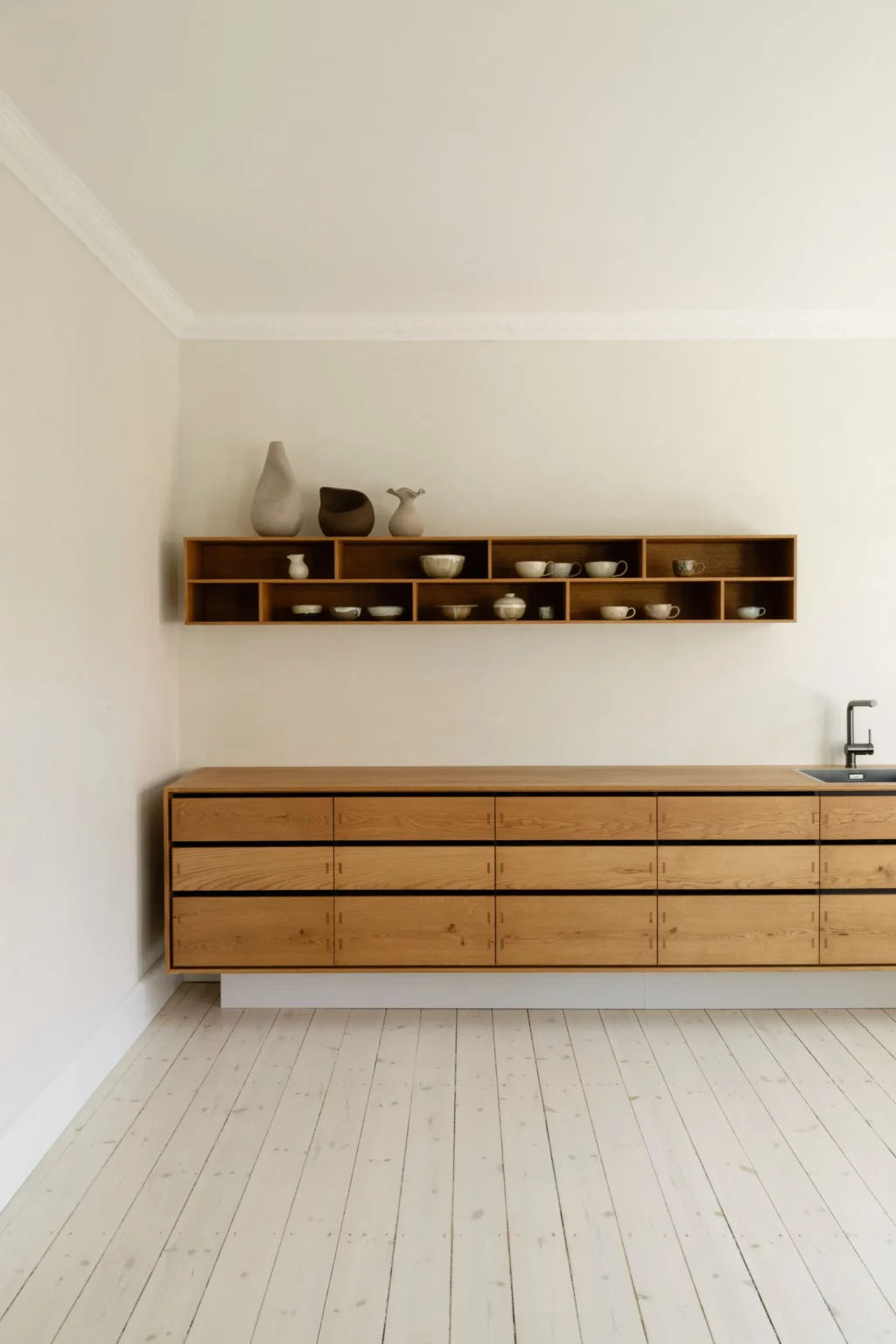Tenon oak kitchen by KongaCPH
