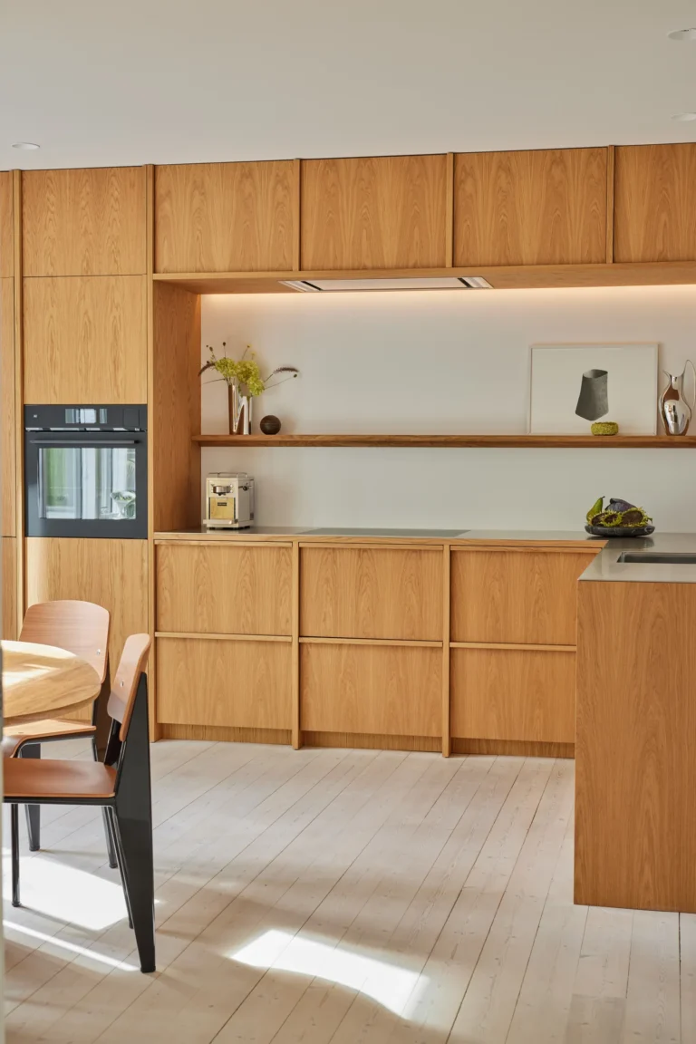L shaped oak kitchen kongacph